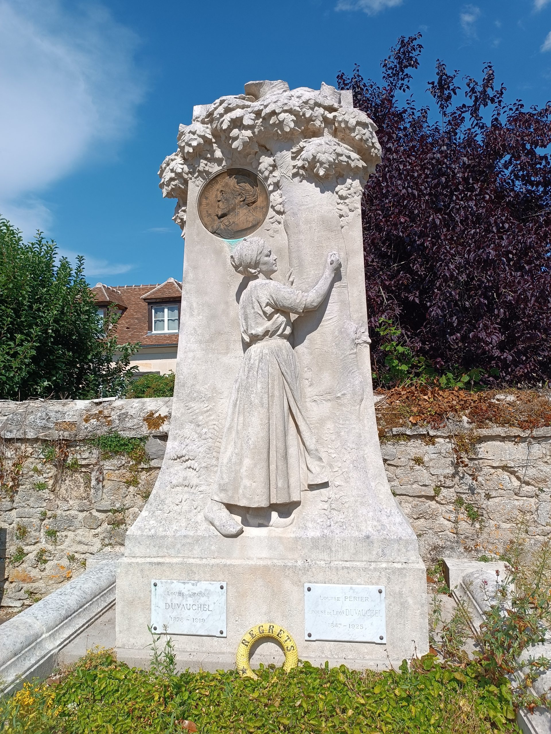 « Ah, que ne suis-je assis à l&rsquo;ombre des forêts, ou : De l’amour des arbres au XIXe siècle, promenade sur les pas de deux auteurs méconnus, Maurice de Guérin (1810-1839) et Léon Duvauchel (1848-1902) » par Monique Crampon